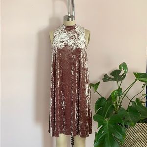 Mauve Crushed Velvet Cynthia Rowley  Dress NWOT